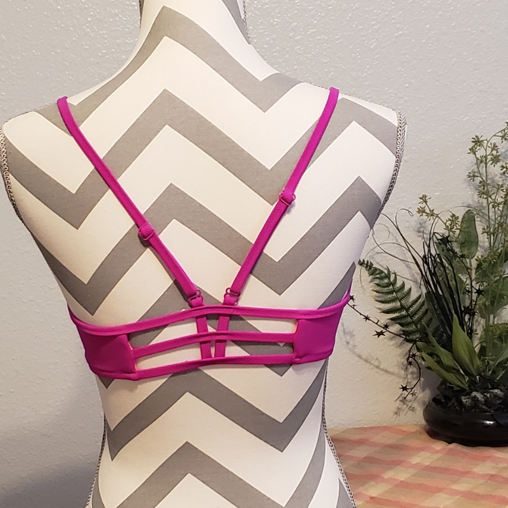 PINK VICTORIA SECRET BIKINI TOP - Picture 2 of 5